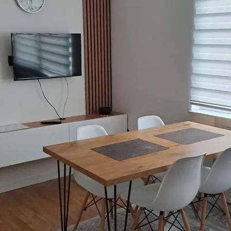 Apartment Place *