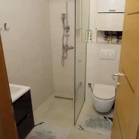 Apartment Place *